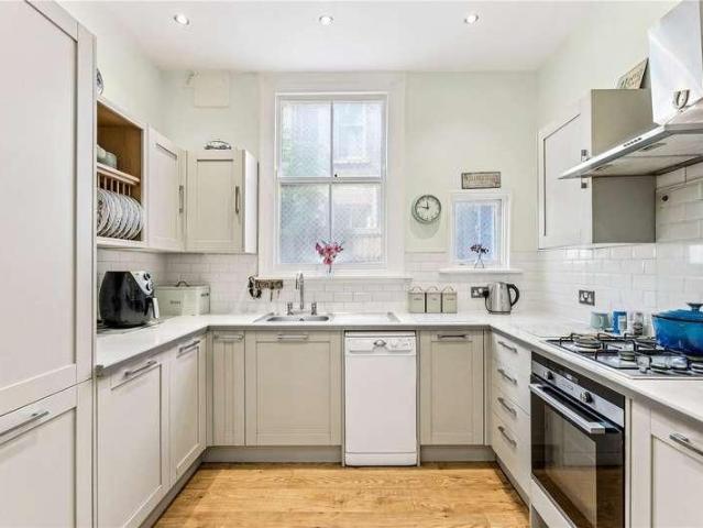 House for sale in London Borough of Ealing, Greater London