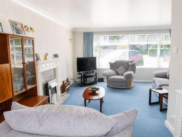 House for sale in Gun Hill, Warwickshire