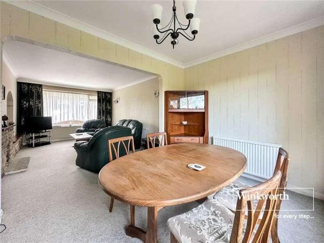 House for sale in Tricketts Cross, Ferndown