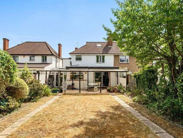 House for sale in Lane, Greater London