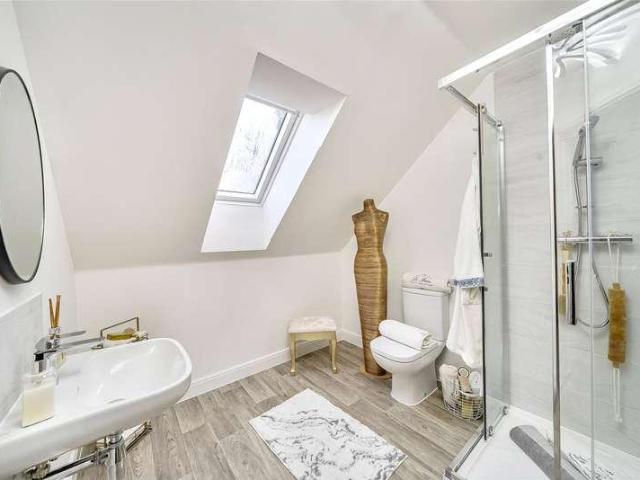 House for sale in Rowanfield, Golden Valley