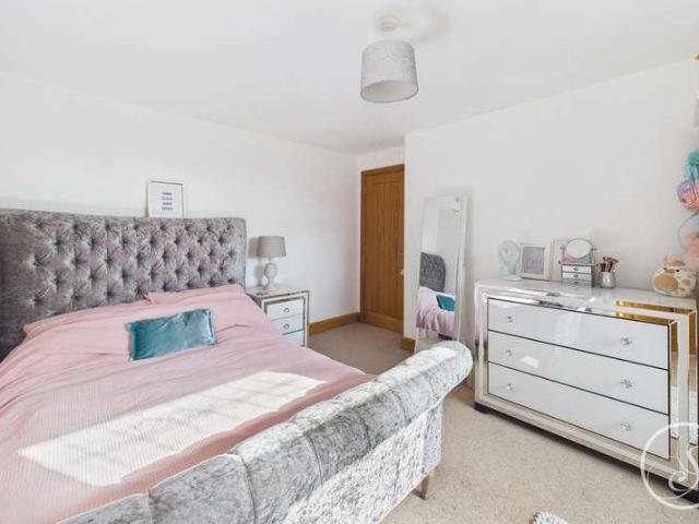 House for sale in Brown Moor, Leeds