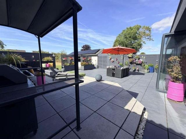 House for sale in Gloucester, Gloucestershire