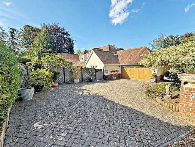 House for sale in Charlton Marshall, East Dorset