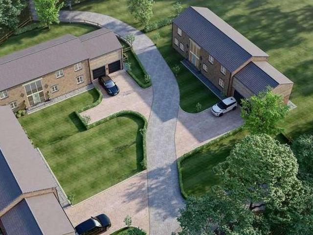 House for sale in Crookhill, Worcestershire