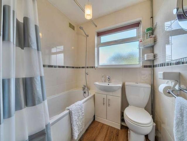 House for sale in Charville, Greater London