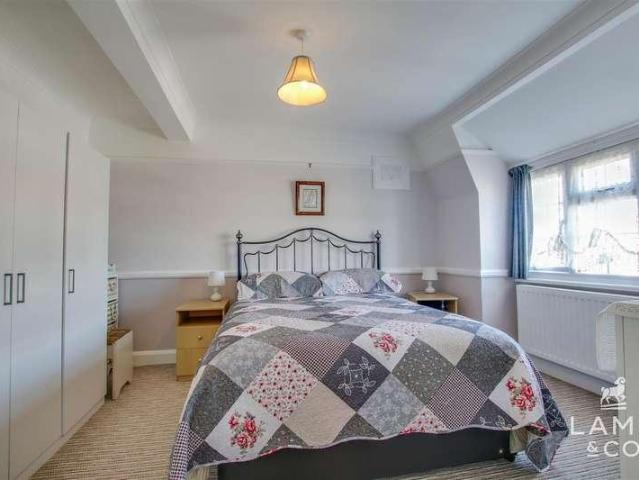 House for sale in Clacton-on-Sea, Tendring