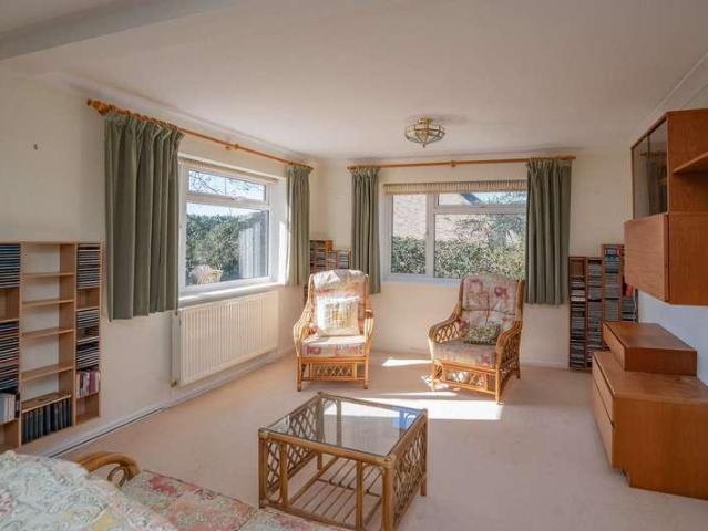 House for sale in Bredon's Norton, Crookhill