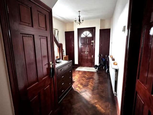 House for sale in New Malden, Greater London