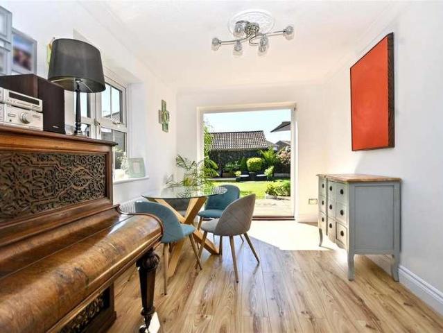 House for sale in Sovereign Harbour, Eastbourne
