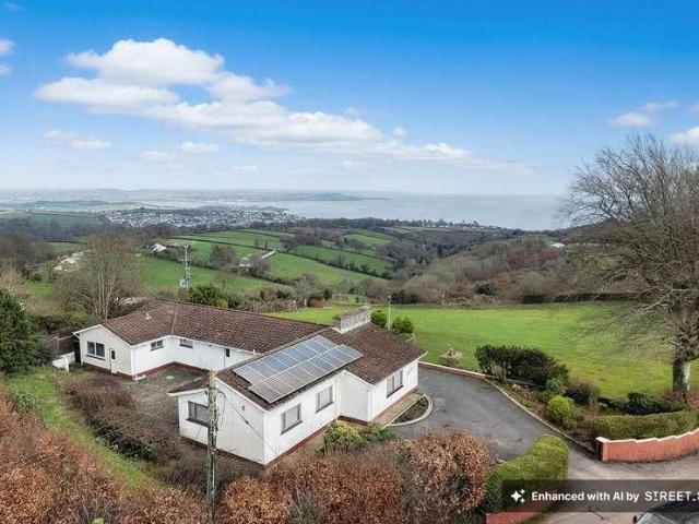House for sale in Holcombe Down, Teignbridge