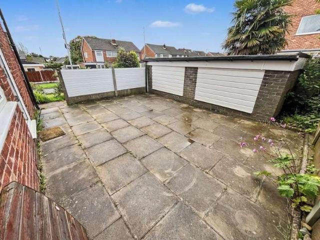 House for sale in Whitefield, Bury