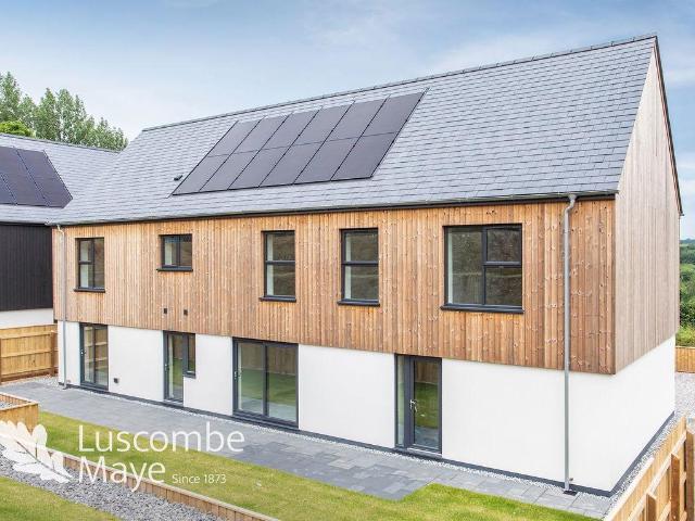 House for sale in Strode, Devon