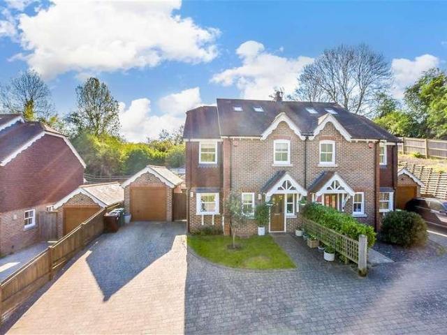 House for sale in Midway, Kent