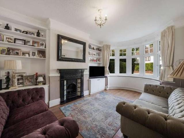 House for sale in Eastcote, Greater London