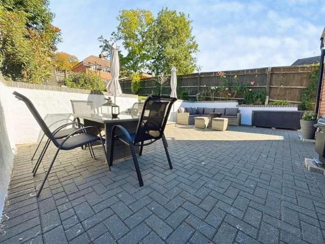 House for sale in High Wycombe Community Board, High Wycombe