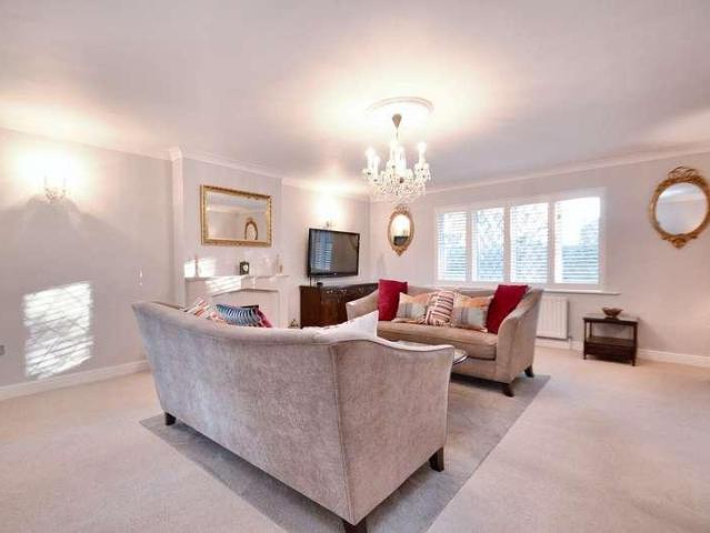 House for sale in Corfe Mullen