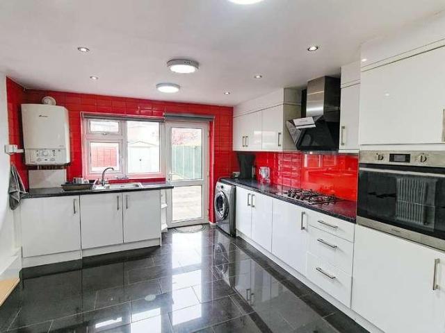 House for sale in Old Wharf, City Of Leicester