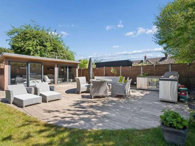 House for sale in Pouchen End, Hertfordshire
