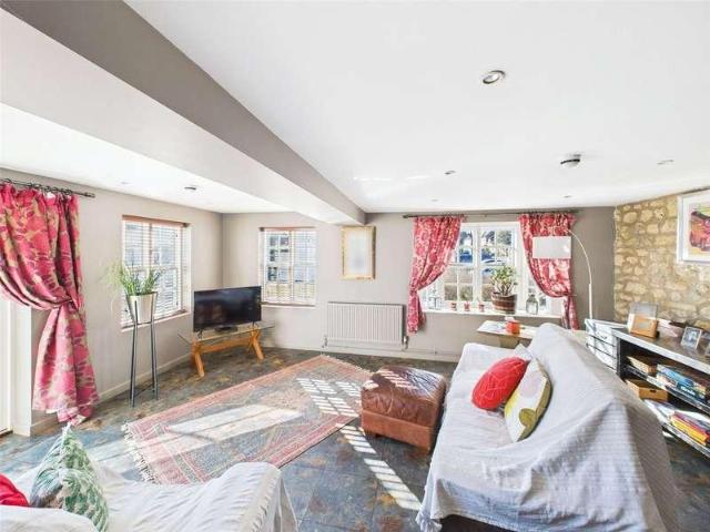 House for sale in Dromore, Oxfordshire