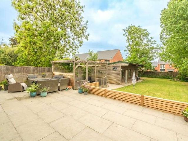 House for sale in Polegate, Cross In Hand