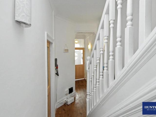 House for sale in Frizinghall, West Yorkshire