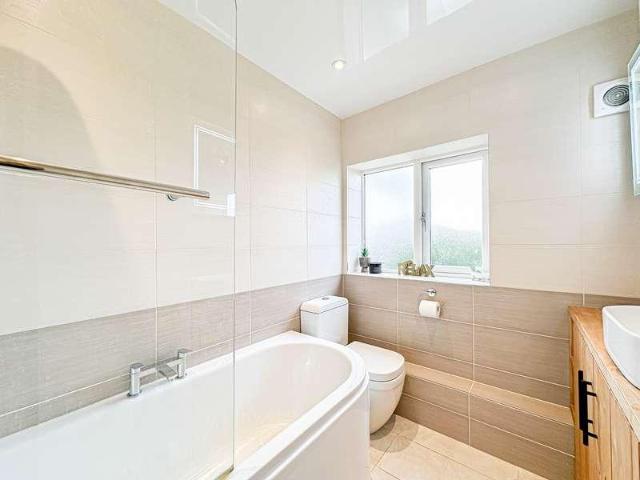 House for sale in Larchwood, Mapleton