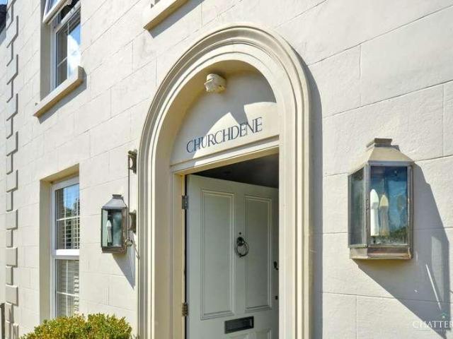 House for sale in Crookhill, Worcestershire