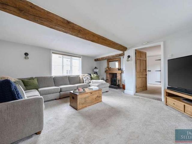 House for sale in Stanford On Avon, Leicestershire