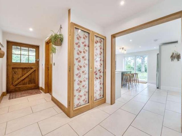 House for sale in Barnham and Eastergate, Clapham