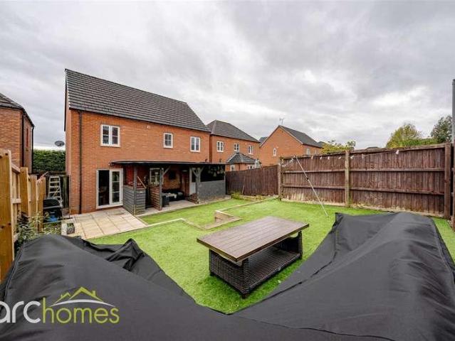 House for sale in Howe Bridge, Wigan