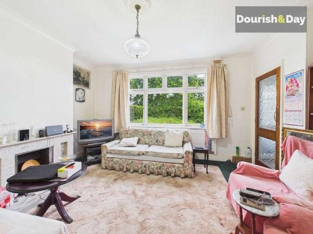 House for sale in Baswich, Staffordshire