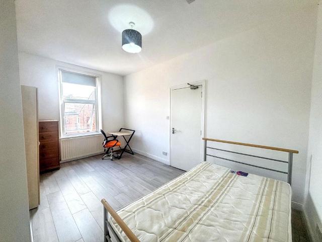 House for sale in Heaton, Tyne And Wear