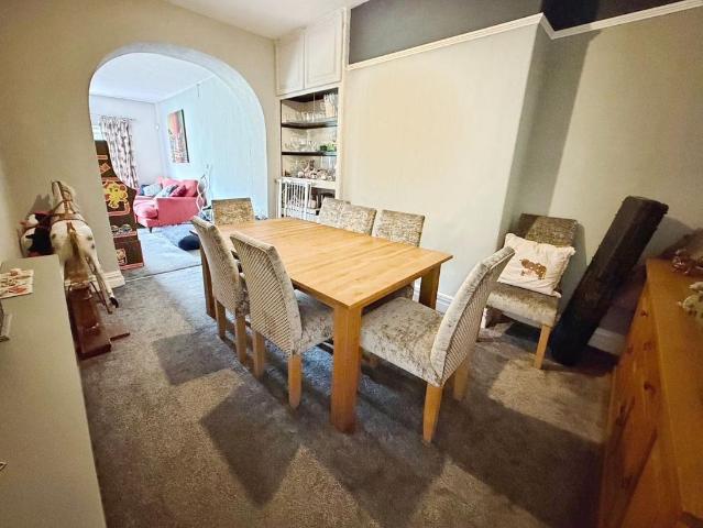 House for sale in Baildon, West Yorkshire