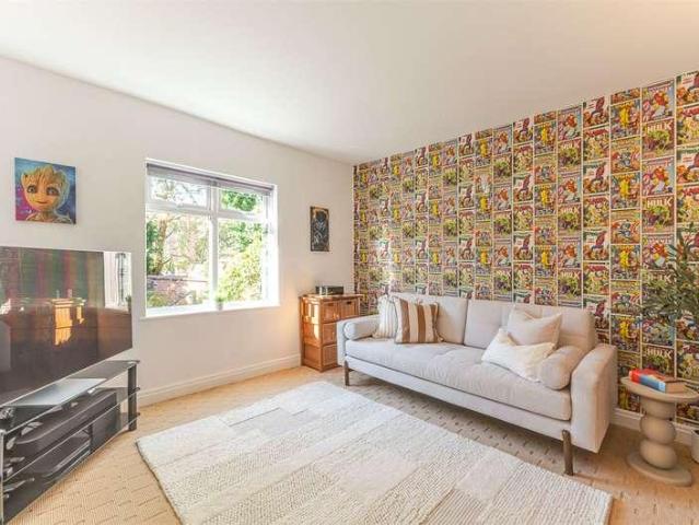 House for sale in Cliff Hill, Warwick