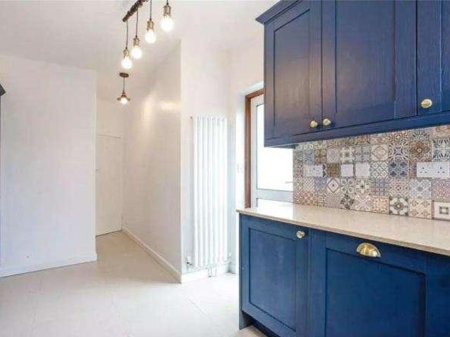 House for sale in Temple Fortune, Greater London