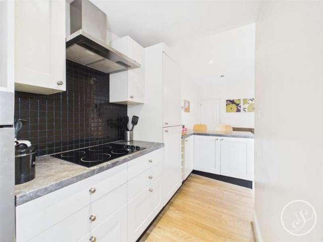 House for sale in Chapeltown, West Yorkshire