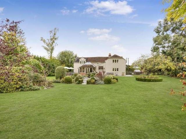 House for sale in Duton Hill, Essex