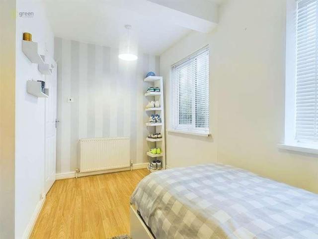 House for sale in Kingshurst, West Midlands