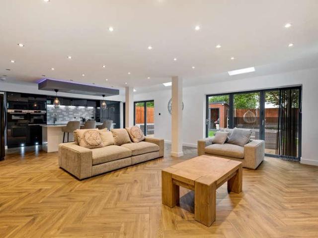 House for sale in Kirkhams, Bury