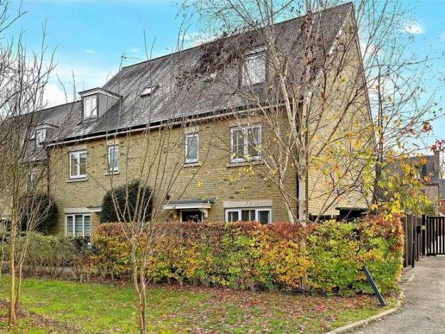 House for sale in Coopersale Street, Epping