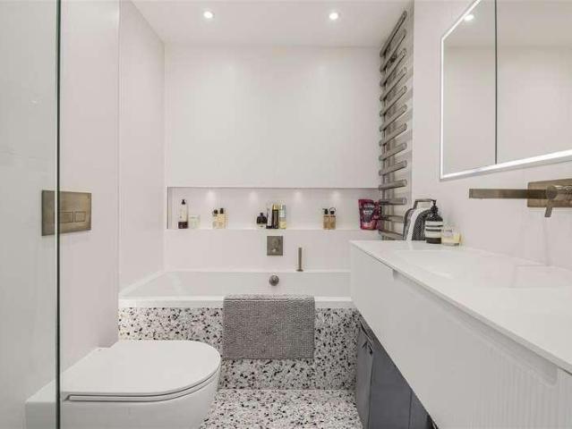 House for sale in Radlett, Hertfordshire