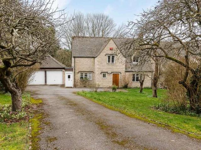 House for sale in Fossebridge, Gloucestershire