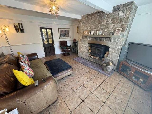 House for sale in Broad Folds, Clayton