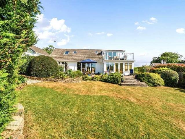 House for sale in Feock, Cornwall