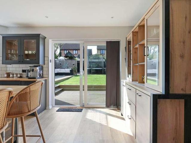 House for sale in Pachesham Park, Surrey