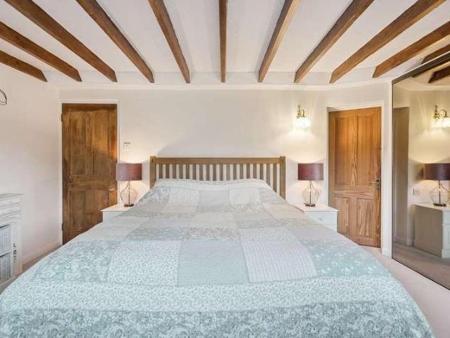 House for sale in Chalfont St. Peter, Denham