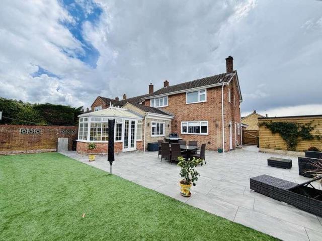 House for sale in Berrick Salome, Oxfordshire