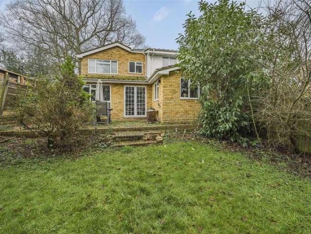 House for sale in Windsor, Dedworth