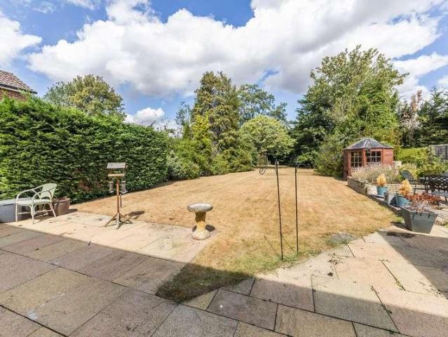 House for sale in Dromore, Oxfordshire